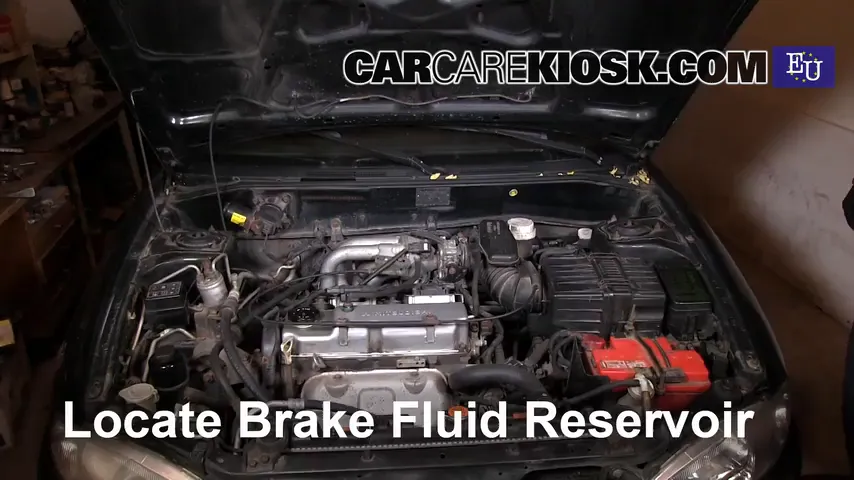 2003 Mitsubishi Colt GL 1.3L 4 Cyl. Brake Fluid